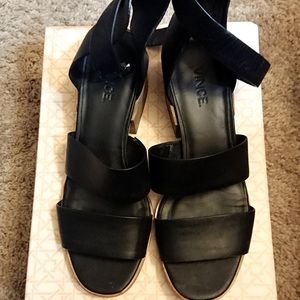 Vince strap block leather sandal